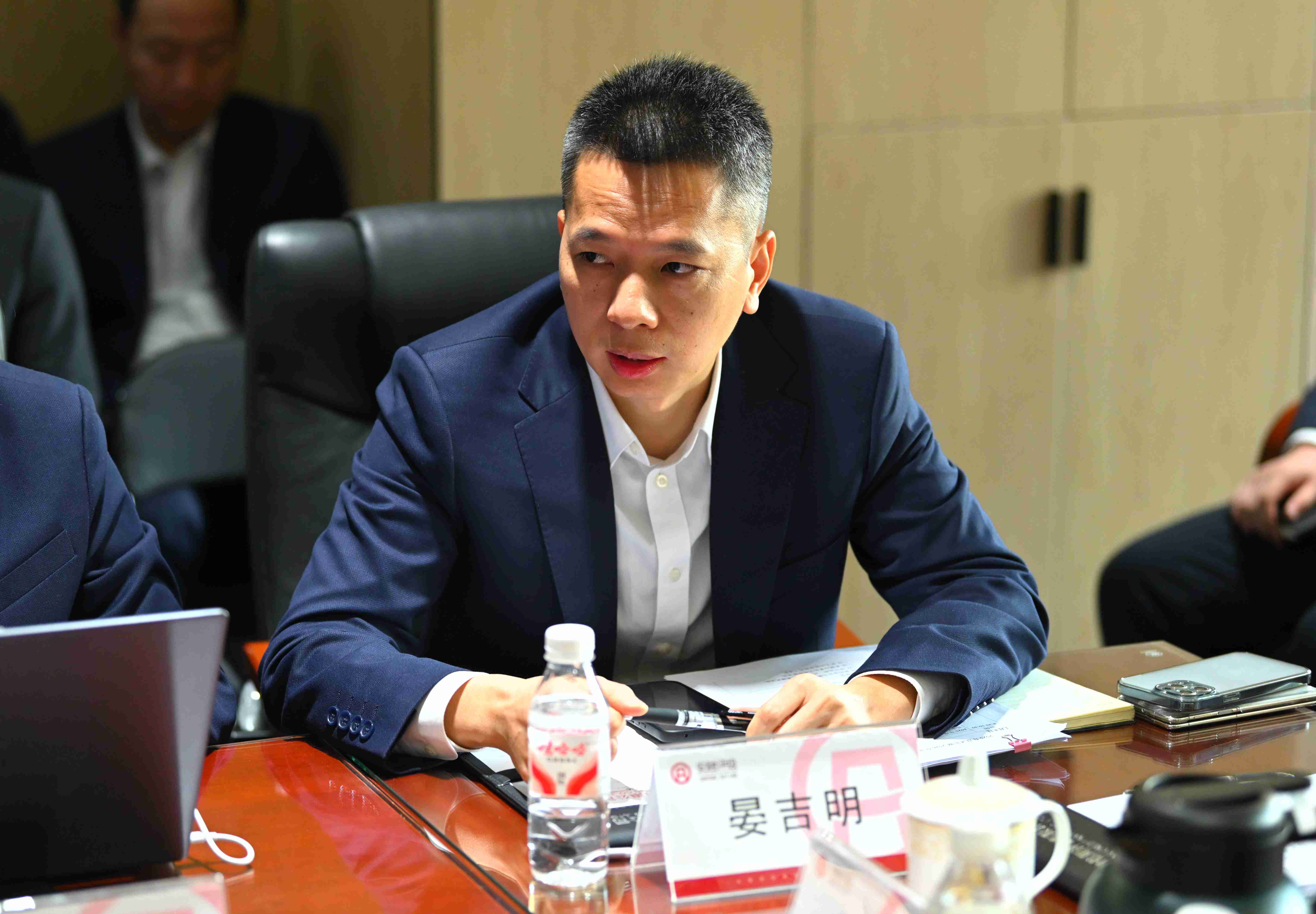 44点评晏吉明2_副本.jpg
